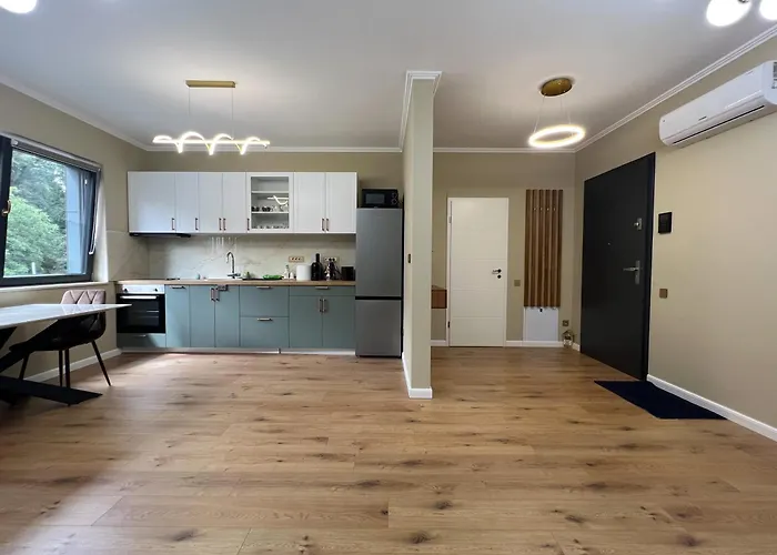 Ophir Apartment Central